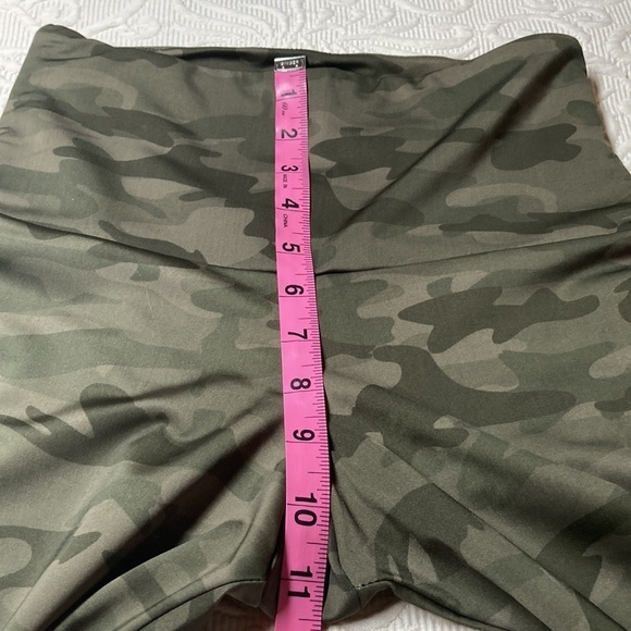 NWT Onzie High Waisted Cameo Legging Size XS - Picture 10 of 12